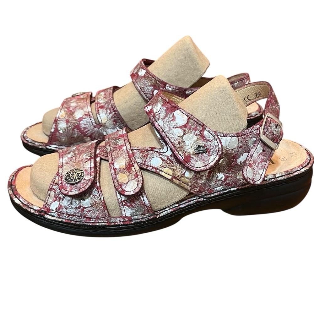 Finn Comfort Silver Floral Sandals Burgundy Arch Support Vacation Travel 39